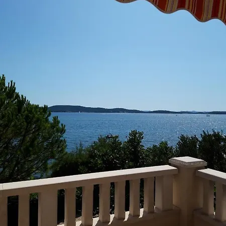 Sruk Appartement Sukošan