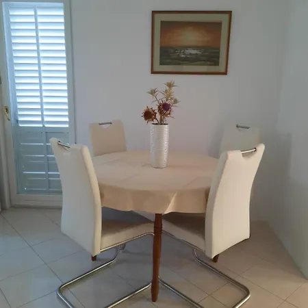 Sruk Apartment *