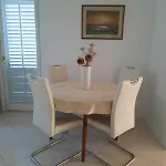 Sruk شقة *